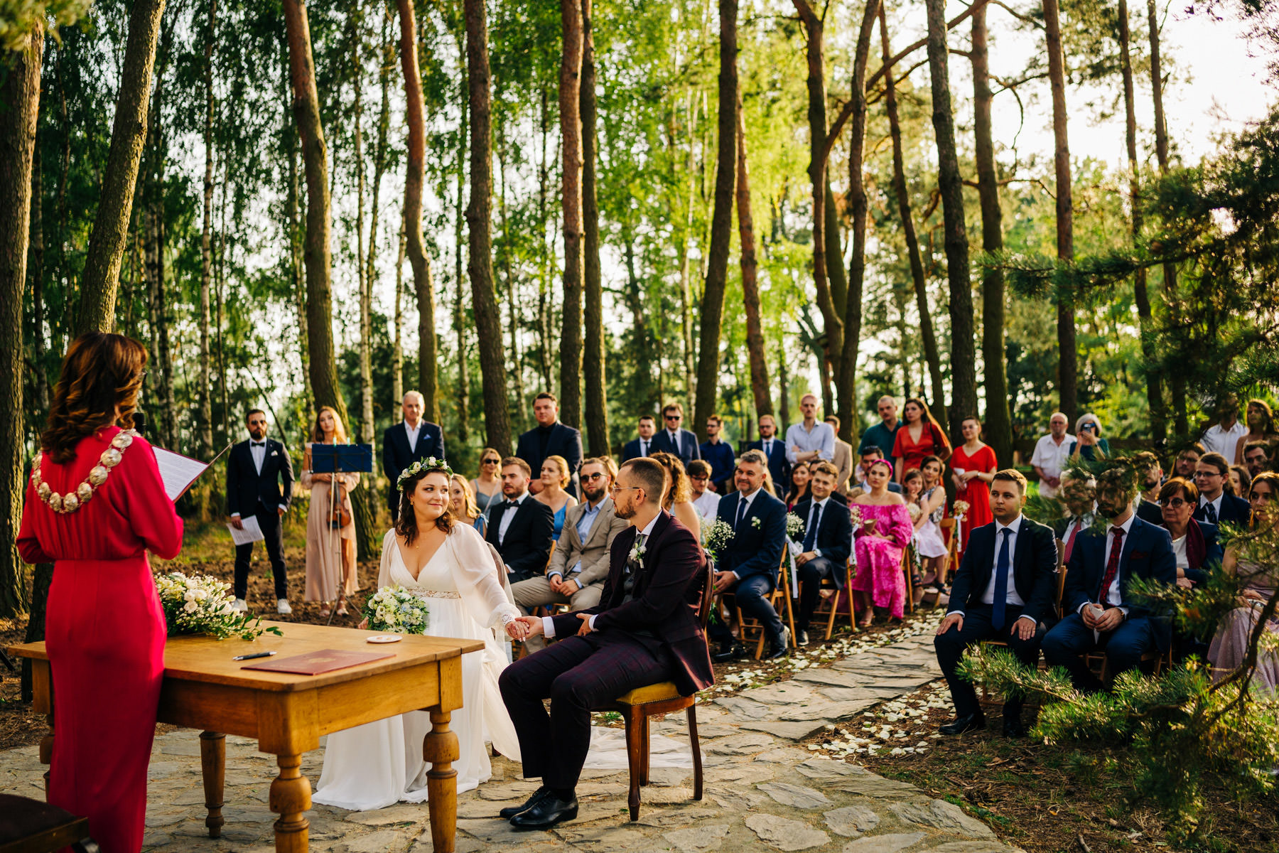 najpiękniejsze miejsca na ślub w plenerze polska