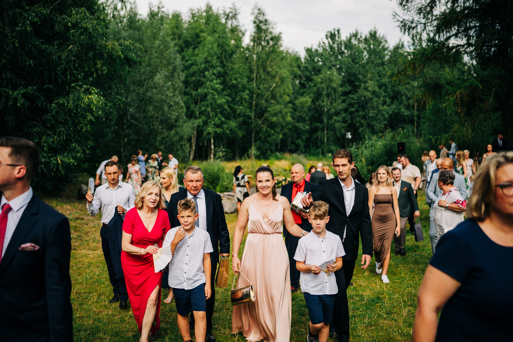 Oczyszczalnia Miejsce ślub plenerowy las i staw