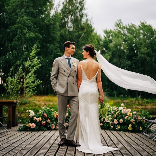 Ślub Misi i Karola | Oczyszczalnia Miejsce | slow wedding nad wodą